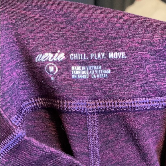 Burgundy High-Waisted Leggings - Picture 2 of 2